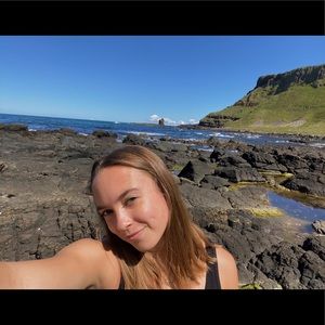 Meet your Posher, Alli